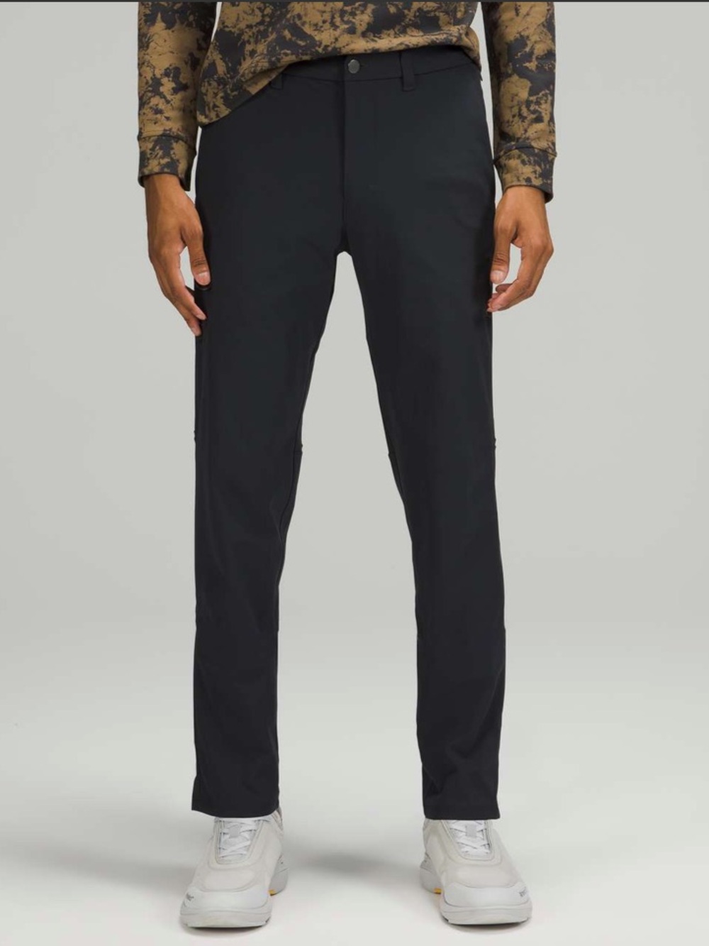Lululemon Commission Pant Slim 32" Warpstreme
Obsidian